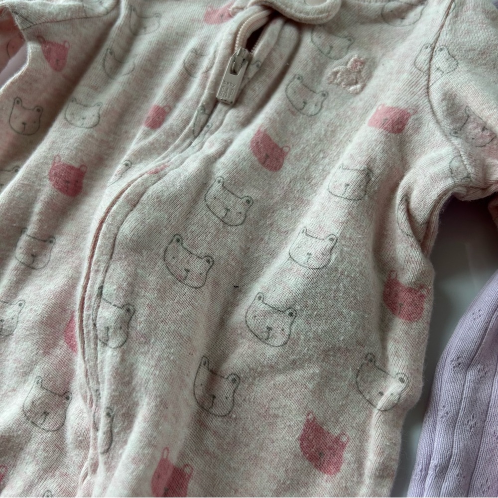 Bundle of 7 GAP Baby Girl Clothes 0-3 months Mstching Set, Pants, Bodysuits - Picture 8 of 8